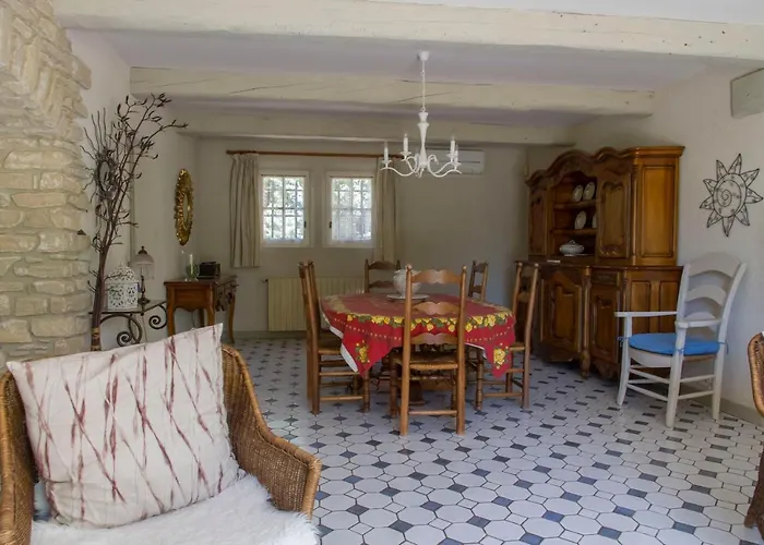 Maison De Campagne Au Charme Provencal