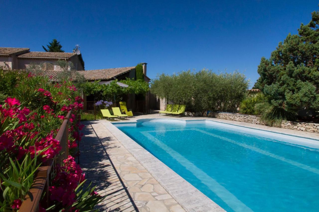 Au Charme Provencal Villa *