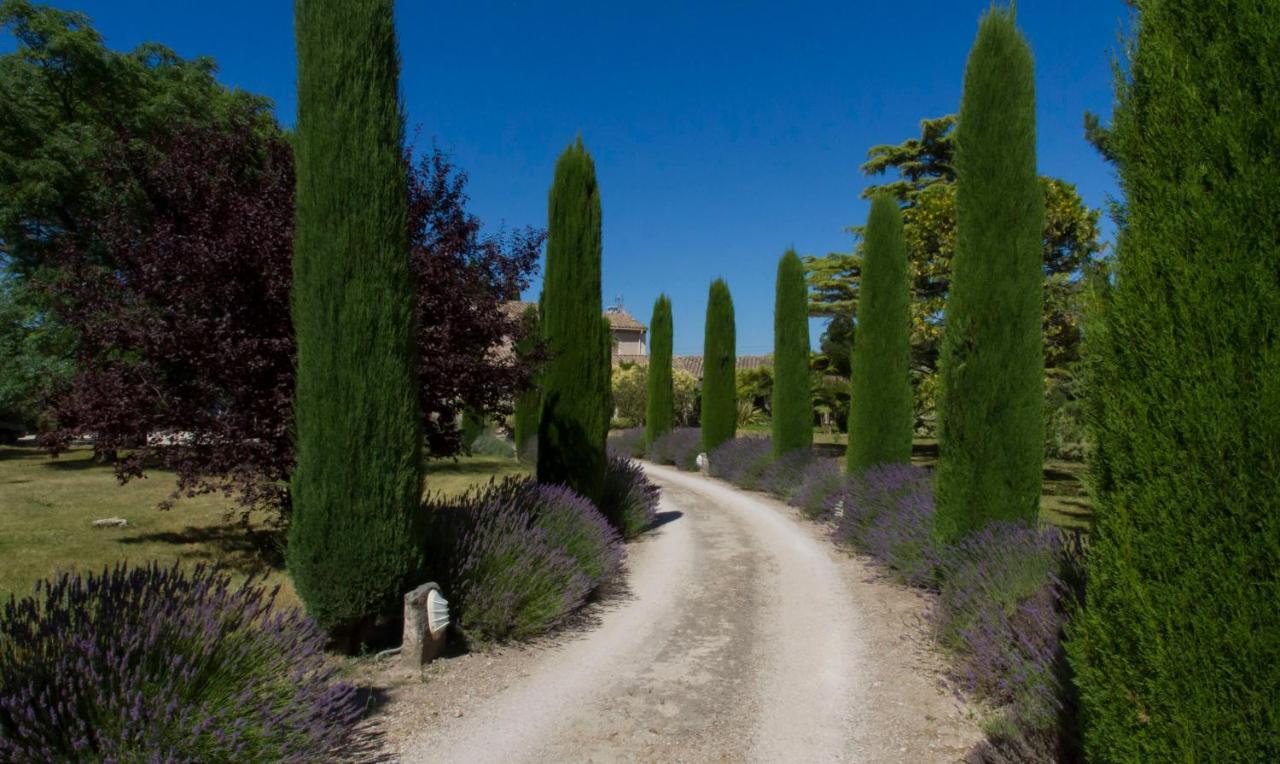 Au Charme Provencal Villa *